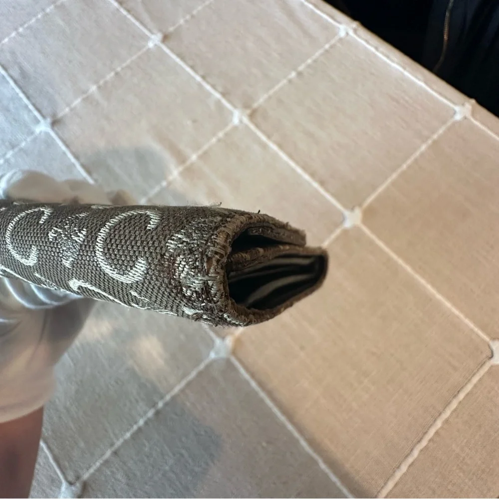 Celine | Green Vintage Classic Print Canvas Trifold Wallet - Picture 10 of 12